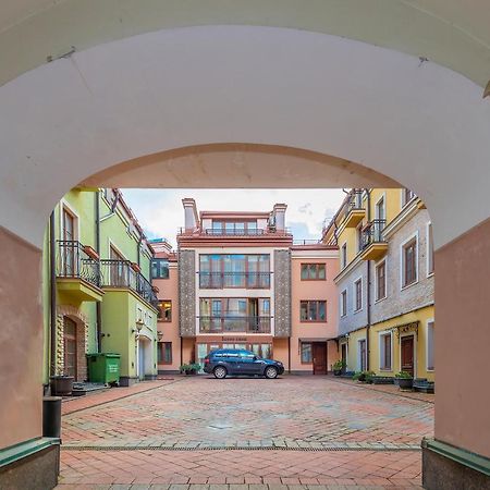 Luxury Gaono Apartments Vilnius Old Town I Self Check In I Free Private Parking Екстериор снимка