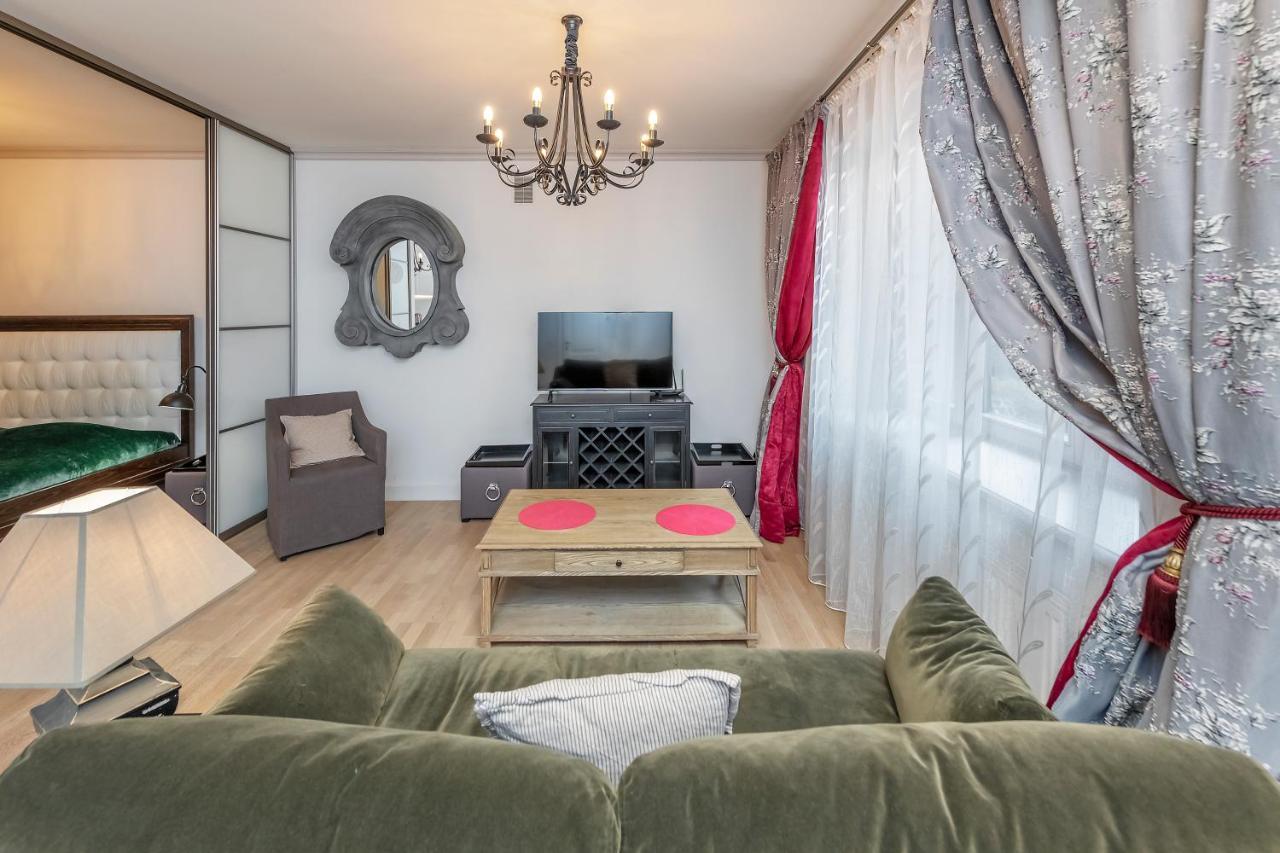 Luxury Gaono Apartments Vilnius Old Town I Self Check In I Free Private Parking Екстериор снимка