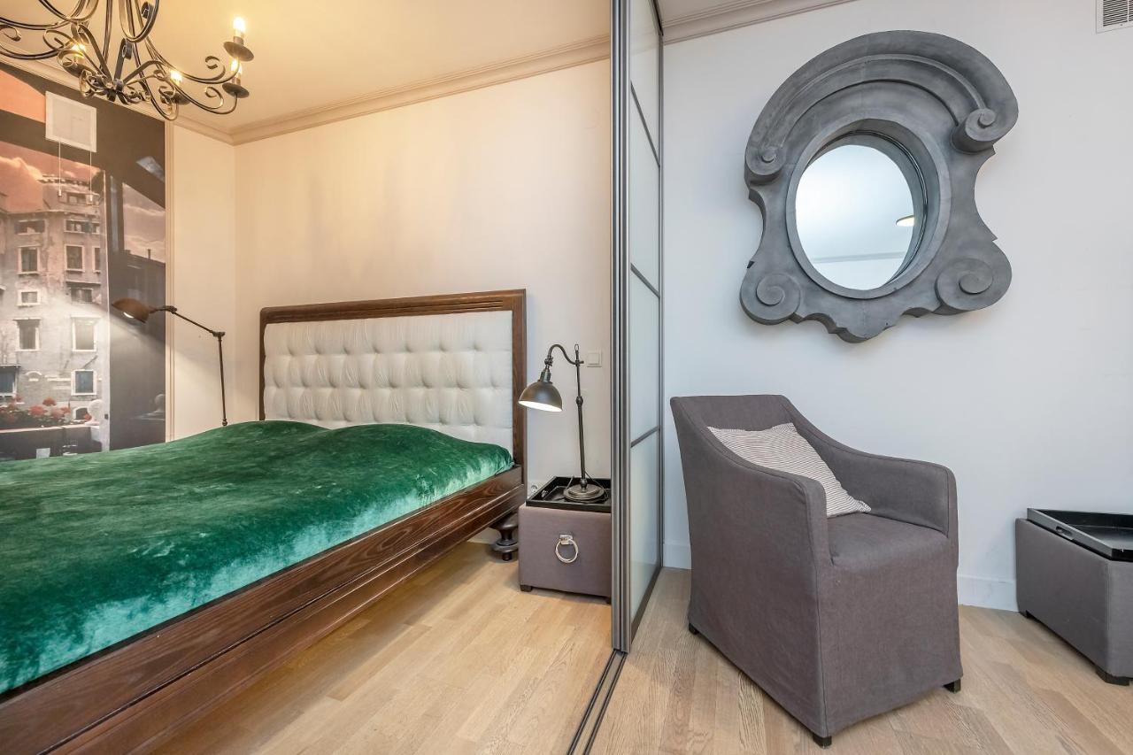 Luxury Gaono Apartments Vilnius Old Town I Self Check In I Free Private Parking Екстериор снимка